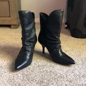 Vince Camuto Black leather boot